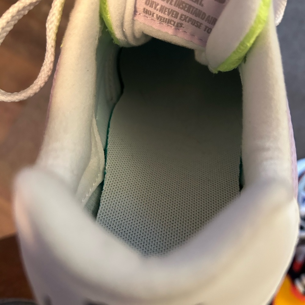 🍃🩶Brand New - New Balance 🩶🍃 - Picture 4 of 6